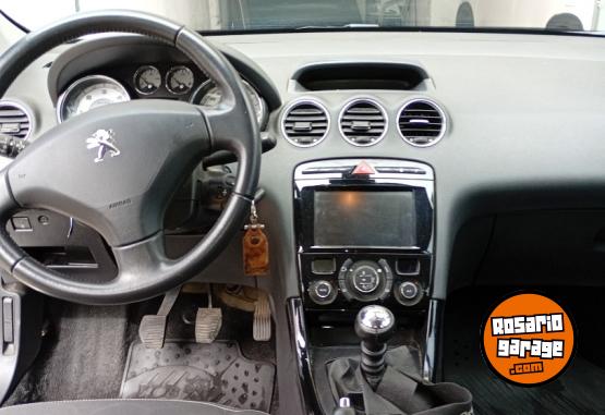Autos - Peugeot 408 2018 Diesel 180000Km - En Venta