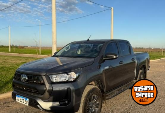 Camionetas - Toyota hilux 2024 Diesel 59500Km - En Venta
