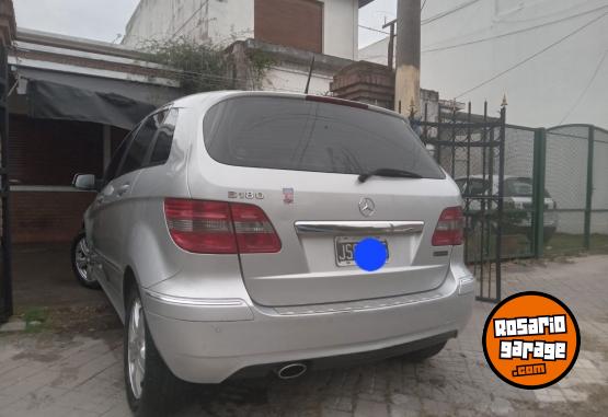 Autos - Mercedes Benz B180 2011 Nafta 230000Km - En Venta