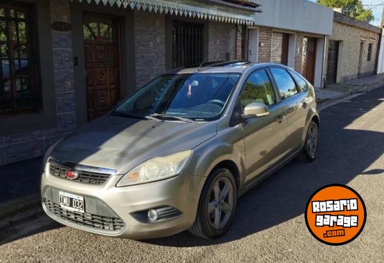 Autos - Ford Focus 2 2010 Nafta 183000Km - En Venta
