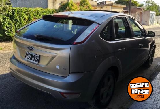 Autos - Ford Focus 2 2010 Nafta 183000Km - En Venta