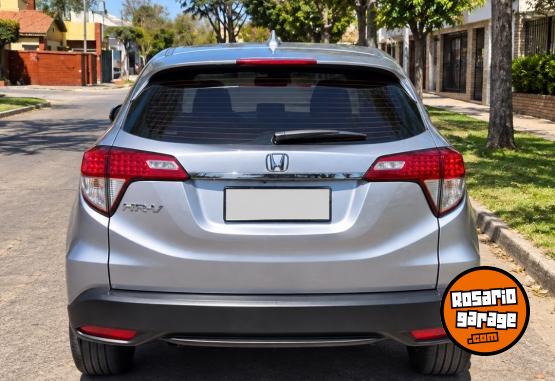 Autos - Honda HRV 2021 Nafta 85000Km - En Venta
