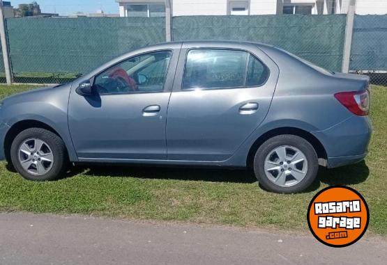 Autos - Renault Logan 2014 Nafta 84000Km - En Venta
