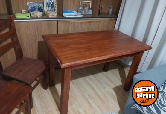 Hogar - MESA + 2 SILLAS - En Venta