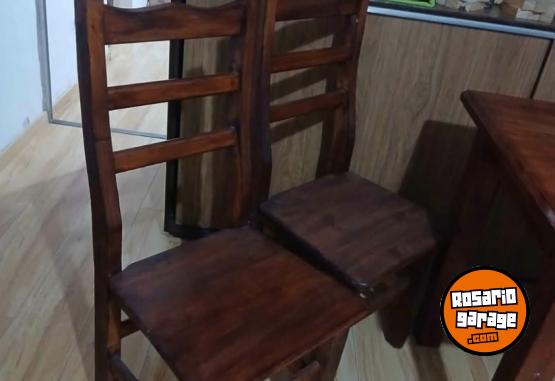 Hogar - MESA + 2 SILLAS - En Venta