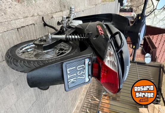 Motos - Honda Biz 125 2016 Nafta 20000Km - En Venta