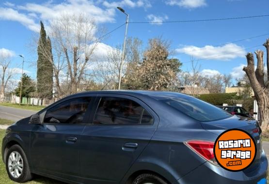 Autos - Chevrolet Prisma LTZ 2014 Nafta 145000Km - En Venta