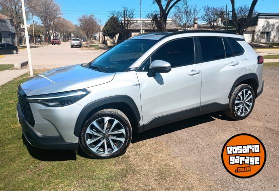 Autos - Toyota Corolla cross XEI cvt 2024 Nafta 30600Km - En Venta
