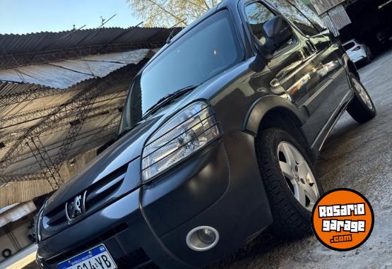 Utilitarios - Peugeot Partner 2016 Nafta 159500Km - En Venta