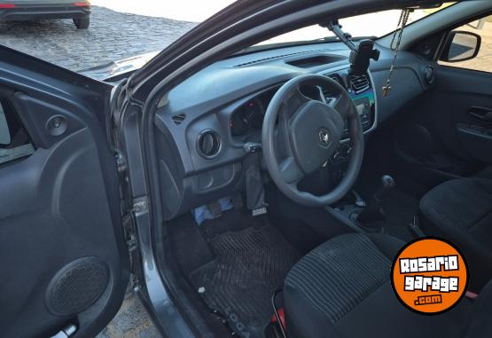 Autos - Renault Logan Authentique Plus 2018 Nafta 115000Km - En Venta