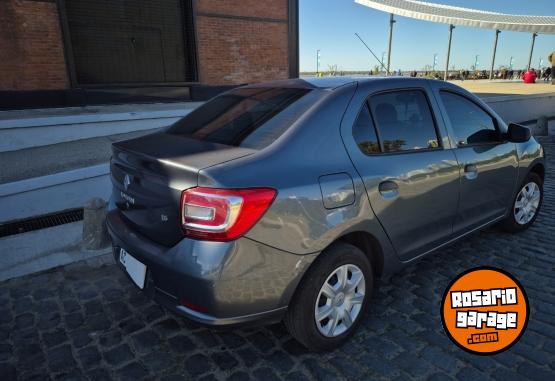 Autos - Renault Logan Authentique Plus 2018 Nafta 115000Km - En Venta