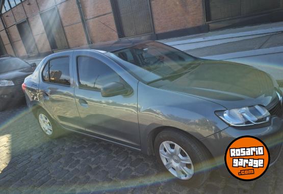 Autos - Renault Logan Authentique Plus 2018 Nafta 115000Km - En Venta