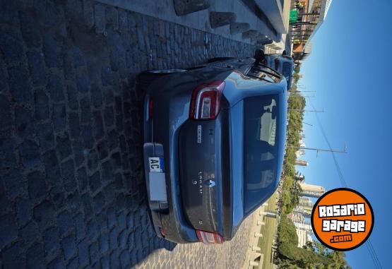 Autos - Renault Logan Authentique Plus 2018 Nafta 115000Km - En Venta