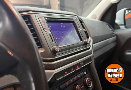 Camionetas - Volkswagen Amarok Highline AT 4x2 2021 Diesel 105000Km - En Venta