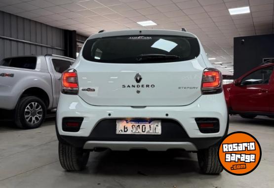 Autos - Renault Sandero Stepway Privilege 2017 Nafta 120000Km - En Venta