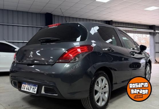 Autos - Peugeot 308 Allure Nav. 2016 Nafta 112000Km - En Venta