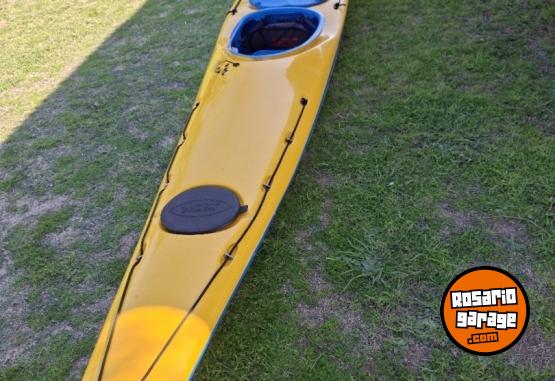 Deportes Náuticos - Kayak doble 2 de enero 6,30 metros - En Venta