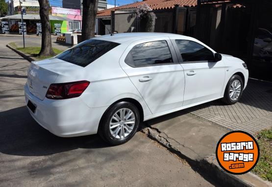 Autos - Peugeot 301 Allure 1.6 2018 Nafta 38900Km - En Venta