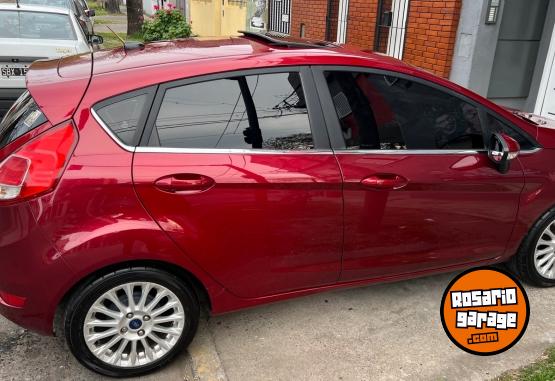 Autos - Ford Fiesta 2015 Nafta 121000Km - En Venta