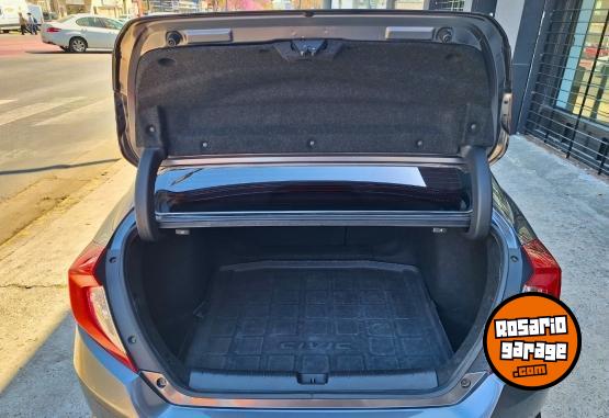 Autos - Honda Civic EXL 2018 Nafta 118100Km - En Venta