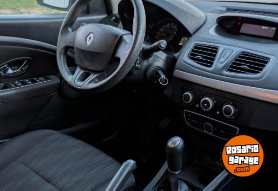 Autos - Renault Fluence Confort 2013 Nafta 77000Km - En Venta