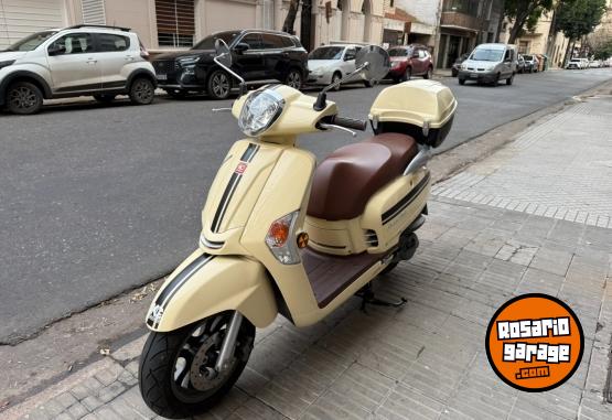 Motos - Kymco Kymco Like 125 2024 Nafta 4200Km - En Venta