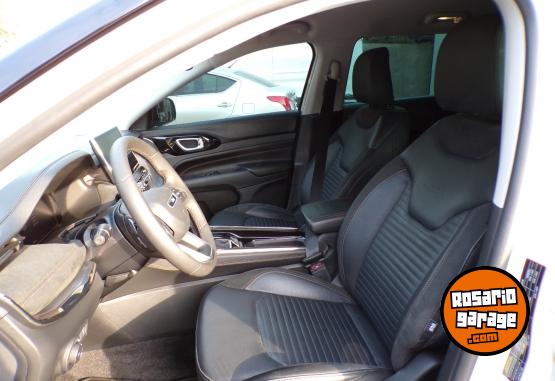 Camionetas - Jeep commader limited 1,3 2023 Nafta 9500Km - En Venta