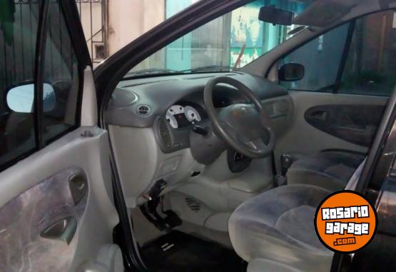 Autos - Renault Tercera generación 2009 GNC 206506Km - En Venta