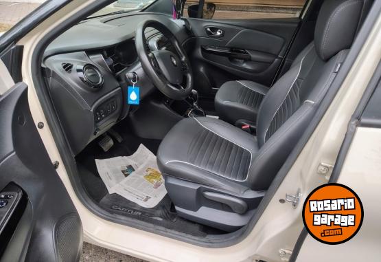 Autos - Renault Captur intens 2019 GNC 119000Km - En Venta