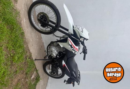 Motos - Honda XR 150 2025 Nafta 5600Km - En Venta