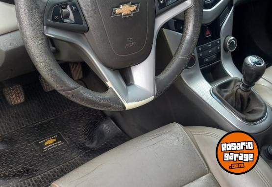 Autos - Chevrolet Cruze 2011 Nafta 250000Km - En Venta