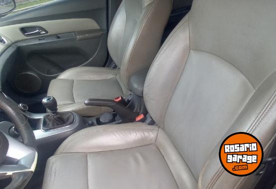 Autos - Chevrolet Cruze 2011 Nafta 250000Km - En Venta
