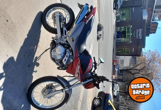 Motos - Honda Falcon 2012 Nafta 2800Km - En Venta