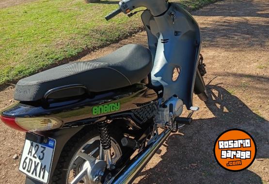 Motos - Corven Energy Full 2025 Nafta 11500Km - En Venta
