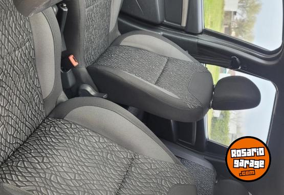Camionetas - Renault Oroch outsider 2017 Nafta 129000Km - En Venta