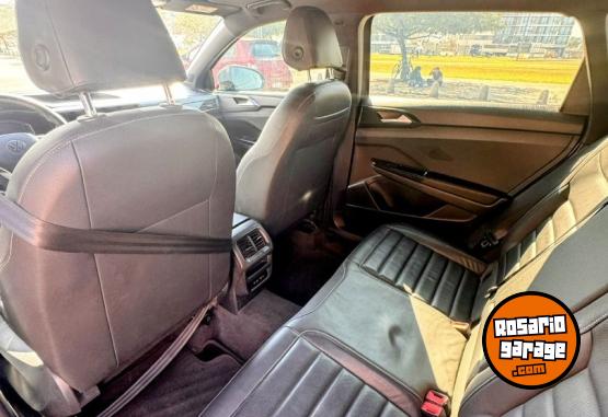Camionetas - Volkswagen TAOS HIGHLINE 250 TSI 2023 Nafta - En Venta