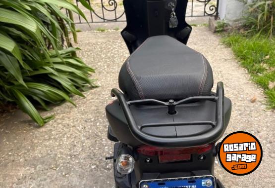 Motos - Kymco 125cc Agility 2025 Nafta 3200Km - En Venta