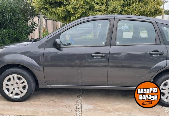 Autos - Ford fiesta one ambiente plus 2011 Nafta 195000Km - En Venta