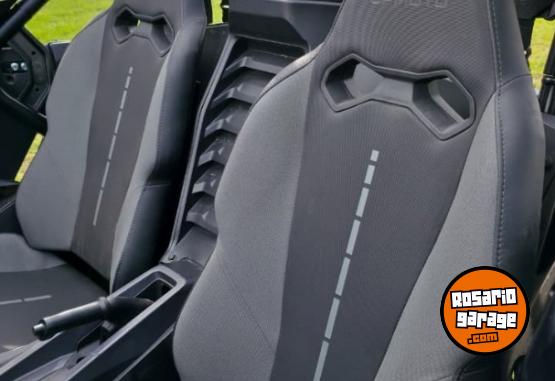 Cuatris y UTVs - CF ZFORCE 1000 SPORT R 2023  1111Km - En Venta