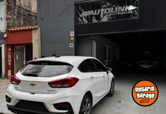 Autos - Chevrolet Cruze Premier 2023 Nafta 25000Km - En Venta