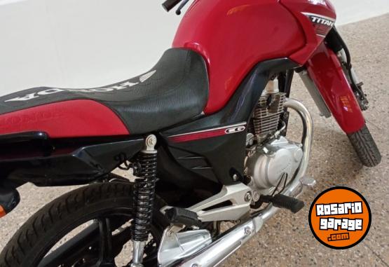 Motos - Honda Titan New 2020 Nafta 12300Km - En Venta