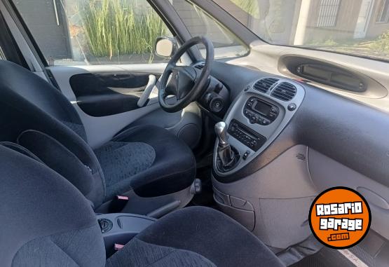 Autos - Citroen XSARA PICASSO 2006 Nafta 200000Km - En Venta