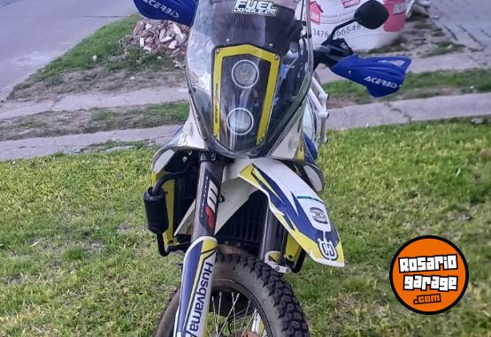 Motos - Husqvarna 701 SuperMoto 2017 Nafta 15700Km - En Venta