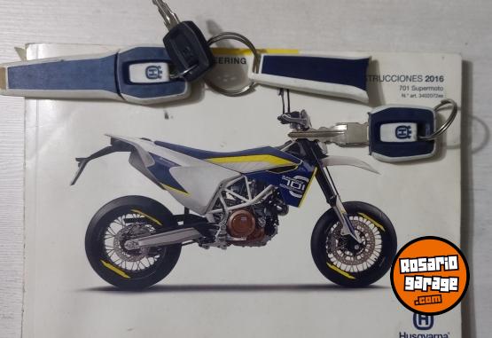 Motos - Husqvarna 701 SuperMoto 2017 Nafta 15700Km - En Venta