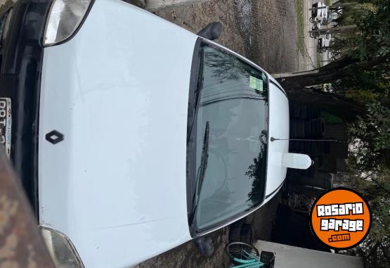 Autos - Renault Clio 1997 Diesel 300000Km - En Venta