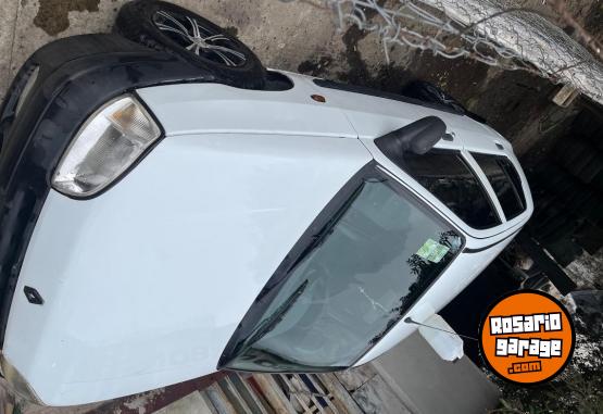 Autos - Renault Clio 1997 Diesel 300000Km - En Venta
