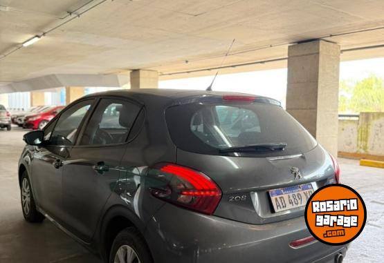 Autos - Peugeot 208 ACTIVE 2019 Nafta 80200Km - En Venta