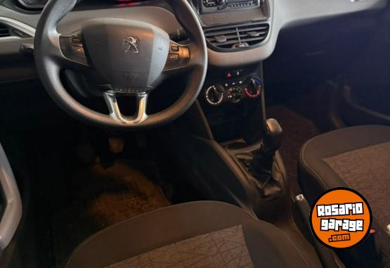 Autos - Peugeot 208 ACTIVE 2019 Nafta 80200Km - En Venta