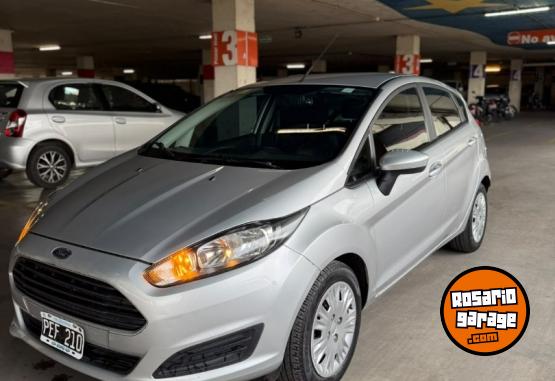 Autos - Ford FIESTA S 2015 Nafta 70000Km - En Venta