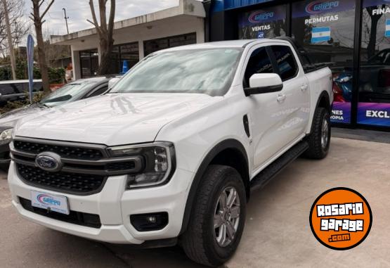 Camionetas - Ford RANGER V6 AT 2024 Diesel 45000Km - En Venta